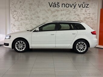 Audi A3 Sportback 1.4 TFSI Xenon / Sport / výhřev / STK - 8