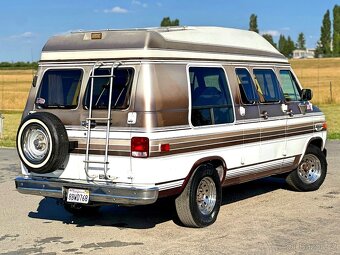 1992 Chevrolet G20 5.7 V8 | American Van - 8