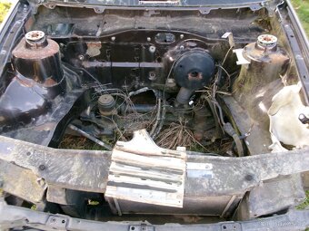 VW GOLF 3 Cabrio - ABF 2,0i 16v karoserie - 8