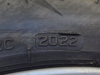 Zánovní zimní sada Seat Ibiza V 5x100 185/65/15 Fabia 4 - 8