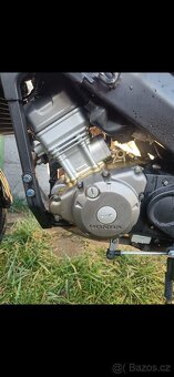 Honda CBR 125R (2004) - 8