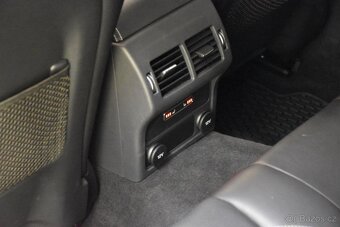 Prodám JAGUAR XF R-SPORT 3,0D - 8