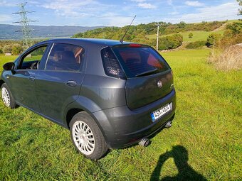 Fiat Grande Punto - 8