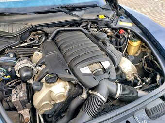 Porsche 970 Panamera 4S - 8