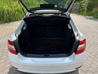 PRONÁJEM VOZIDLA SKODA OCTAVIA 1.6 TDi, R.V.2019. NA TAXI / - 8