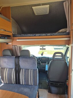 Obytný automobil FIAT KNAUS, 6 místný - 8