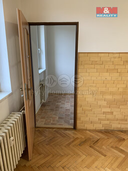 Prodej bytu 1+1, balkon, centrum města, 32 m² - 8