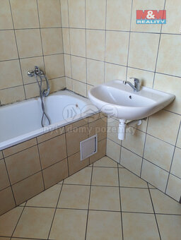 Pronájem bytu 1+1, 56 m², Březnice, ul. Na spořilově - 8