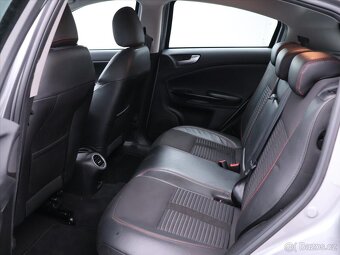 Alfa Romeo Giulietta 1,4 T 125kW Automat Kůže Bose (2012) - 8