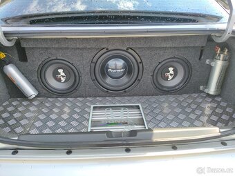 Honda Civic 6g coupe - 8