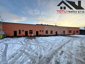 Prodej, soubor pozemků se stavbami, 3530 m2, Pardubice - 8