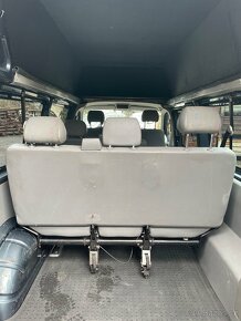 VW Transporter 5 Long 2006 128 kW, motor 2,5 l, nemá PDF - 8