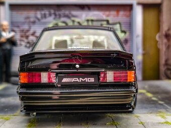 Mercedes 190E [ W201 ] AMG 1:18 Ottomobile - 8