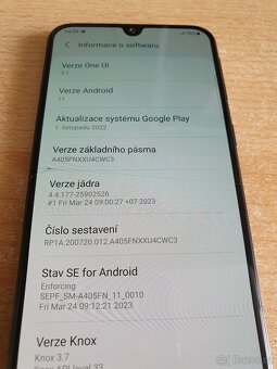 Funkční Samsung A40 bez nabíječky. - 8