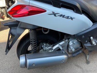 Yamaha Xmax 250 - 8