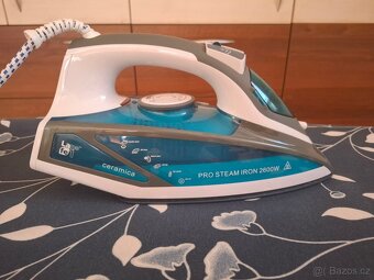 Žehlička napařovací, 2x použitá - 8