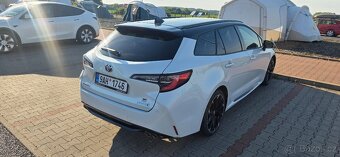 Toyota Corolla GR Sport Dynamic 2.0 2022 hybrid - 8