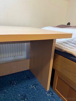 Stůl s prostorem pro počítač, buk - 8