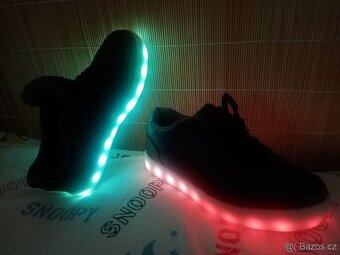 Svítící boty Sketchers - 8