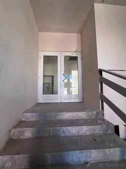 Pronájem budovy 1 950 m² - 8