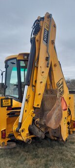 Jcb 3cx - 8