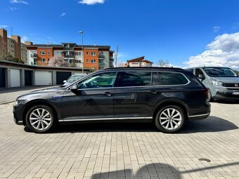 Volkswagen Passat GTE Variant - 8