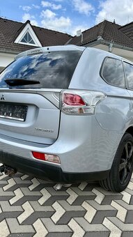 MITSUBISHI OUTLANDER 2.0i 110kw 100000 Km - 8