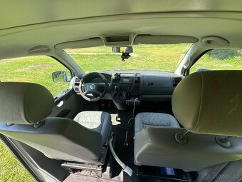 Volkswagen Transporter T5 - 8