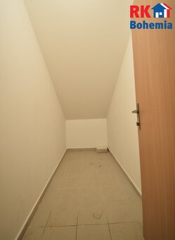 Pronájem bytu 2+kk 41 m², Milovice - Mladá - 8