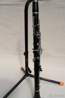 Bb klarinet Amati Kraslice plnoklapkový - 8
