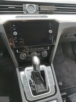 VW PASSAT 2.0 TDI 110kW DSG Highline Variant, ODPOČET DPH - 8