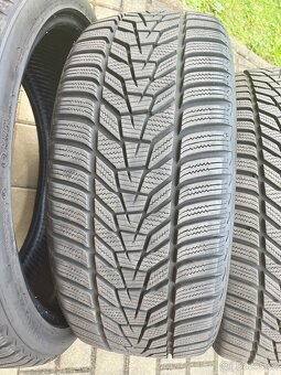 Hankook iCept evo3 225/40/19 zimní - 8