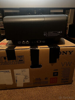 Sony VPL VW 270ES černý s novou lampou - 8