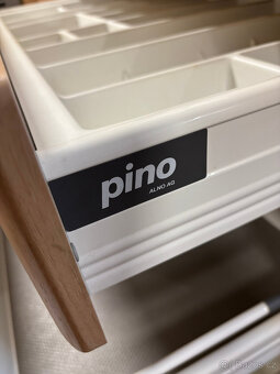 Kuchyňská linka vč spotřebičů - 8