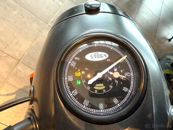 Jawa Pérák 350 Classic 2022 - 8