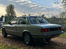 BMW 320/6 E21 - 8