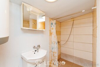 Prodej chaty 82 m2 - Starý Petřín-Jazovice, ev.č. 00247 - 8