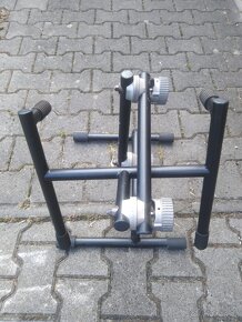 Světlo,židlička,mikrofon - 8