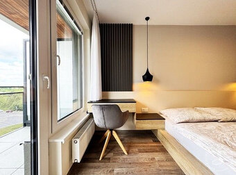 Pronájem bytu 2+kk, 60 m2, Praha - 8