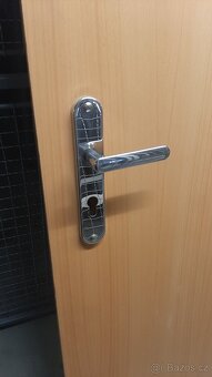 Vchodové a interiérové dveře - 8