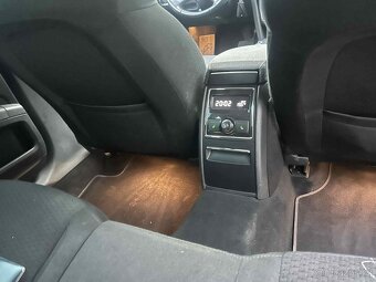 Škoda Superb combi Ambiente DSG 2.0 TDi common rail - 8