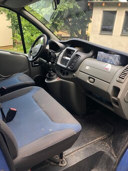 Renault Trafic 2.0, rok 2011, 6míst - 8