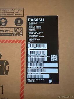 Herní notebook Asus - 8