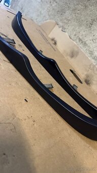 Lišty pod světla BMW E46 - 8