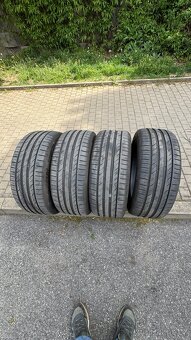 Letní pneu 245/45 r18 - 8