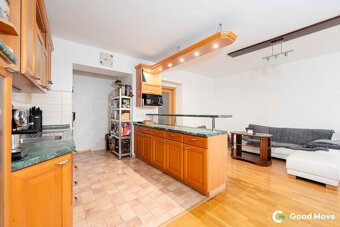 Prodej bytu 3+kk se dvěma lodžiemi, Zlín - 8