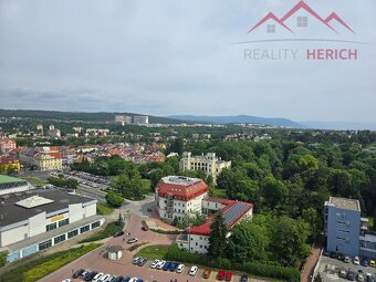 Pronájem bytu 3+kk, rekonstrukce, 65 m2, Žižkovo náměstí - A - 8