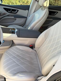 Mercedes Benz EQS 580 4matic - 8