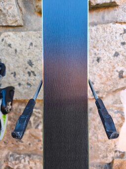 Výborné lyže Head e.Race Pro 170, R14,4 - 8