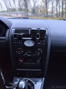 Prodám Ford Mondeo MK3 1.8 92kw - 8